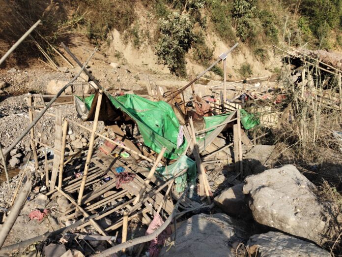 signal-2025-05-06-113608_002